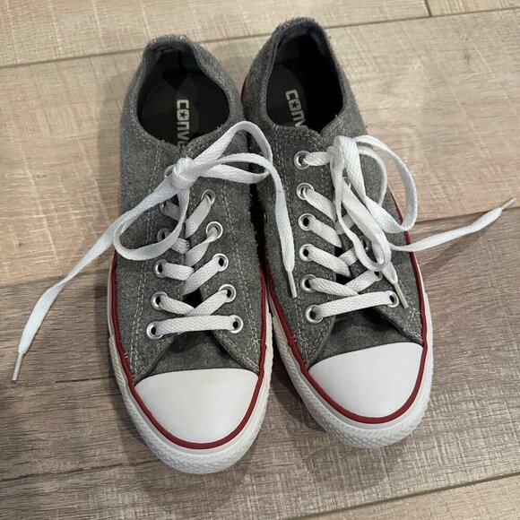 CONVERSE GRAY FLEECE SNEAKER SHOES SIZE WOMENS 7 540339F - Picture 2 of 9